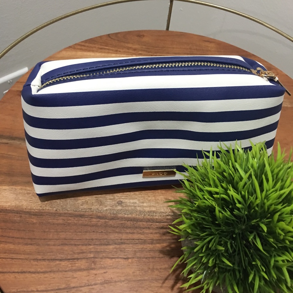 Aldo Shoulder Bag - Picture 4 of 7